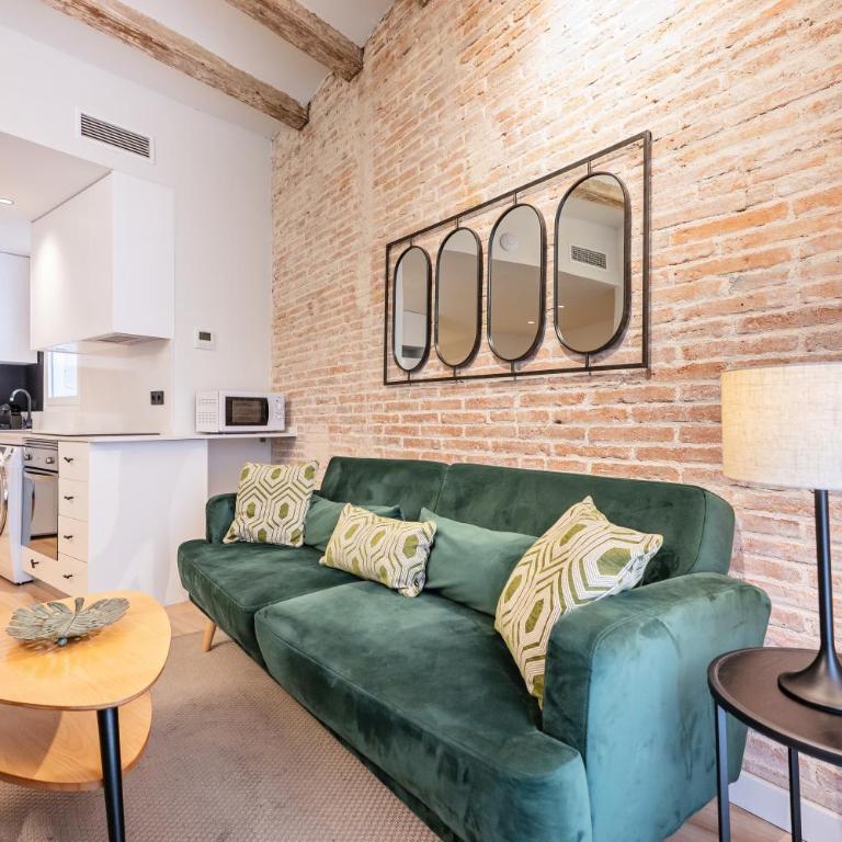 Sweett - Urgell Eixample - Two-Bedroom Apartment with Terrace - 14