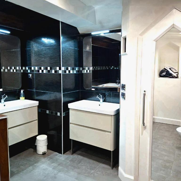 Logement Moderne & Spacieux au cœur de CAEN - Two-Bedroom Apartment - 15