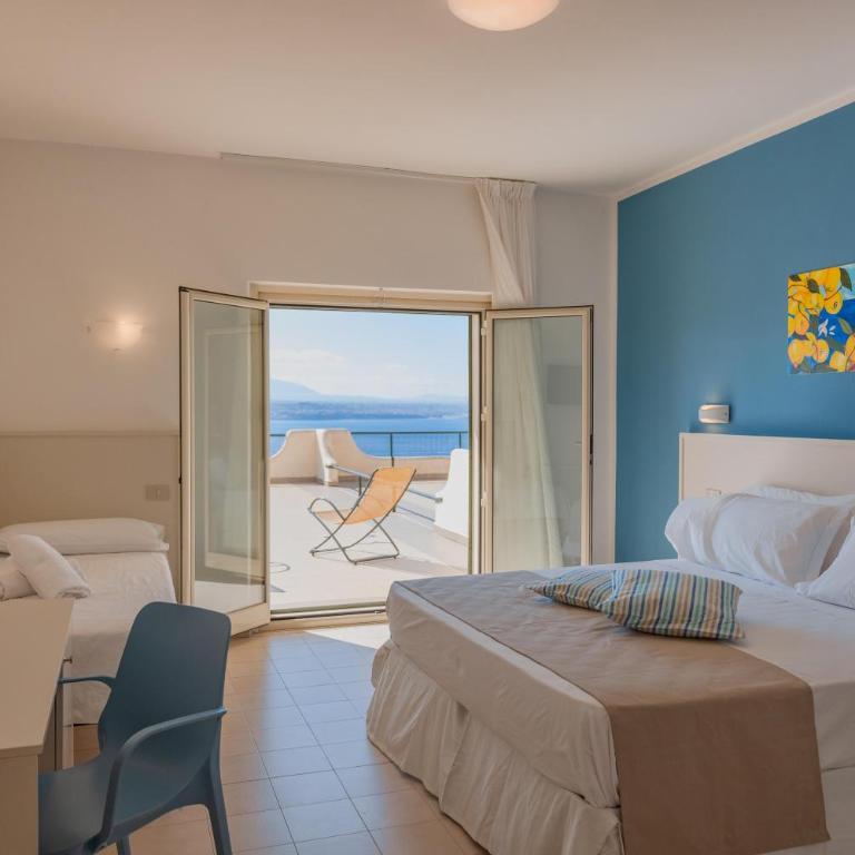 CDSHotels Terrasini - Città del Mare - Camera Tripla Comfort con Vista Mare - 3
