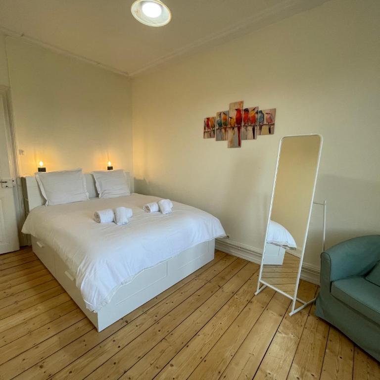 Le Kablé - Proche Palais de la Musique et des Congrès - Lycée Kléber - Three-Bedroom Apartment - 1