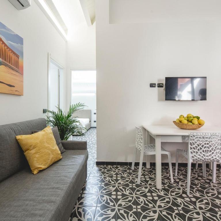 Pietranera Home - Two-Bedroom Apartment - 3