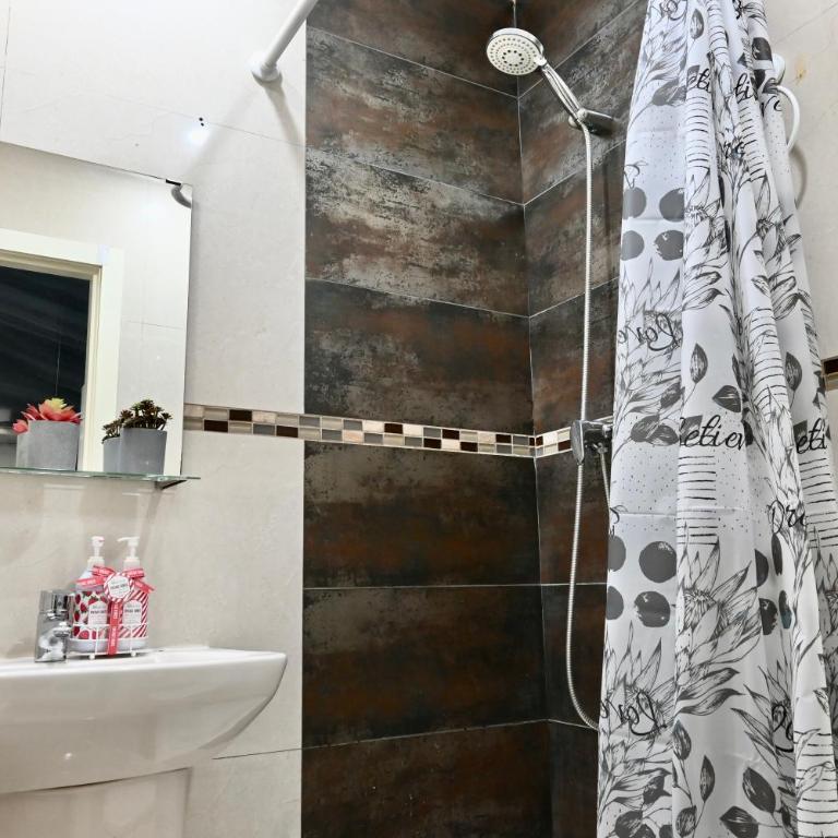 For Yoy Rentals hermoso apartamento tipo Estudio en Madrid Temporal SFL50 - Studio - 2