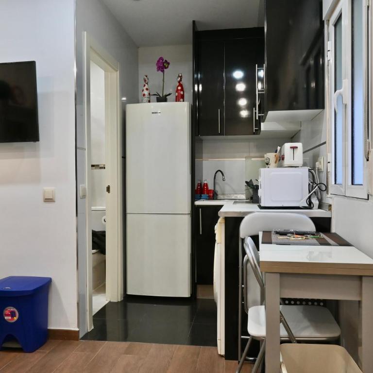 For Yoy Rentals hermoso apartamento tipo Estudio en Madrid Temporal SFL50 - Studio - 25