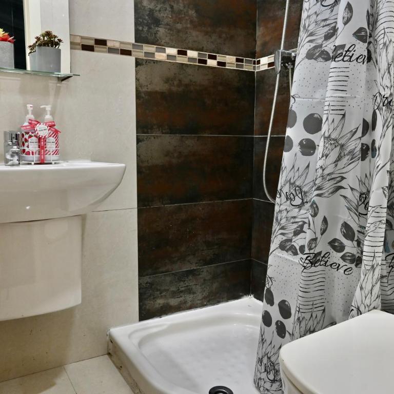 For Yoy Rentals hermoso apartamento tipo Estudio en Madrid Temporal SFL50 - Studio - 26