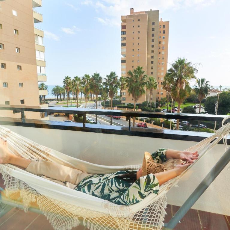 Paradise Playamar Torremolinos - Apartamento de 2 dormitorios con terraza y vistas al mar - 2