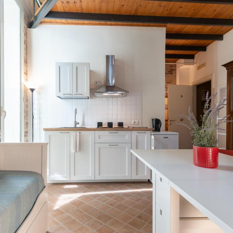 Amenano Apartments - Superior Apartment - 1