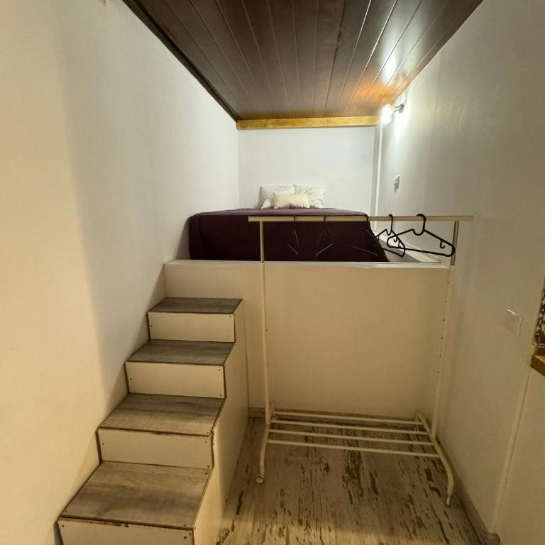 Maravillas Loft - One-Bedroom Apartment - 4