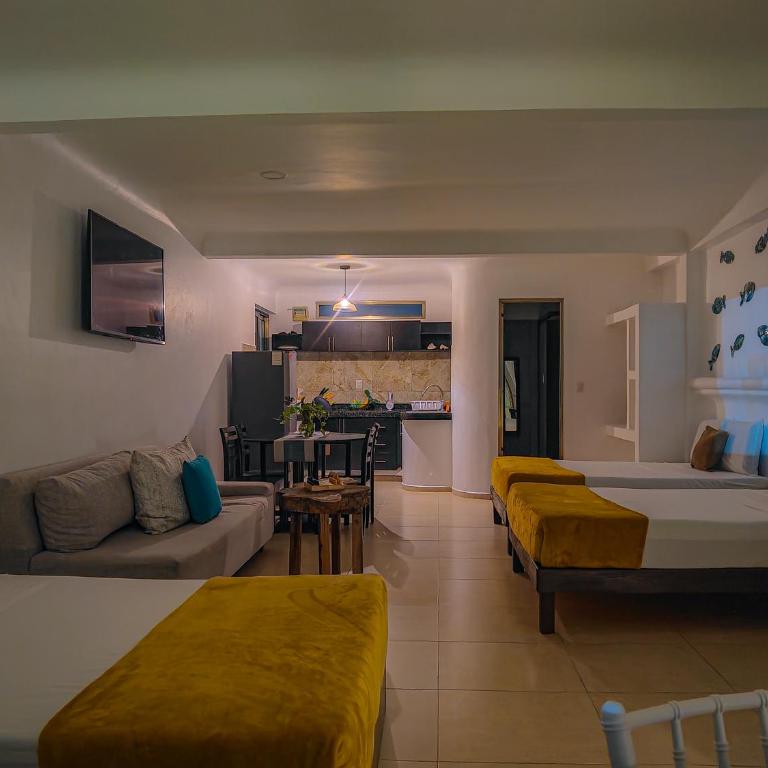 Departamentos Maya - Standard Family Room - 4