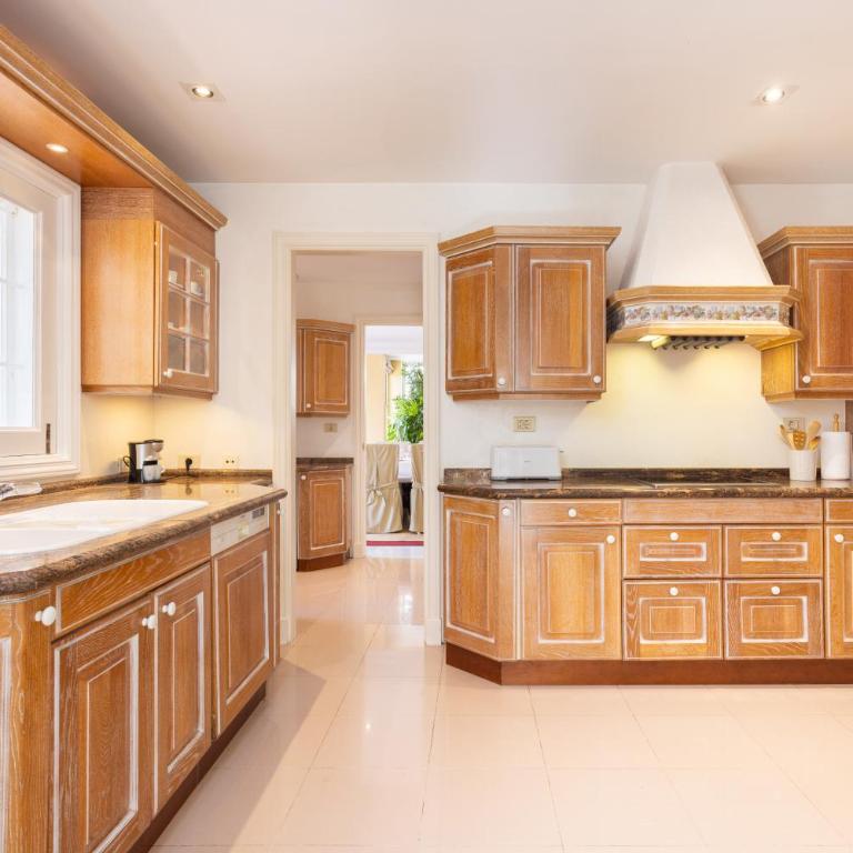 Home2Book Timeless Elegance Villa, Los Cristianos - Villa - 17