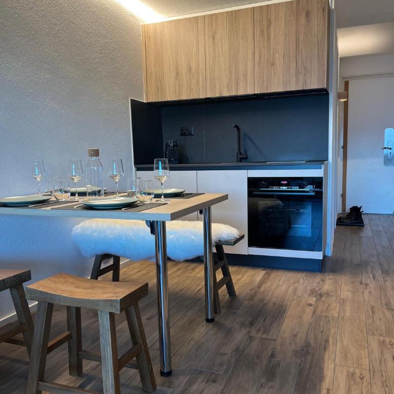 Studio élégant rénové avec vue à Anzère - Apartment mit 1 Schlafzimmer - 7