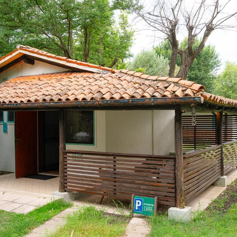 Club del Sole Tenuta Primero Grado Family Resort - Bungalow - 1