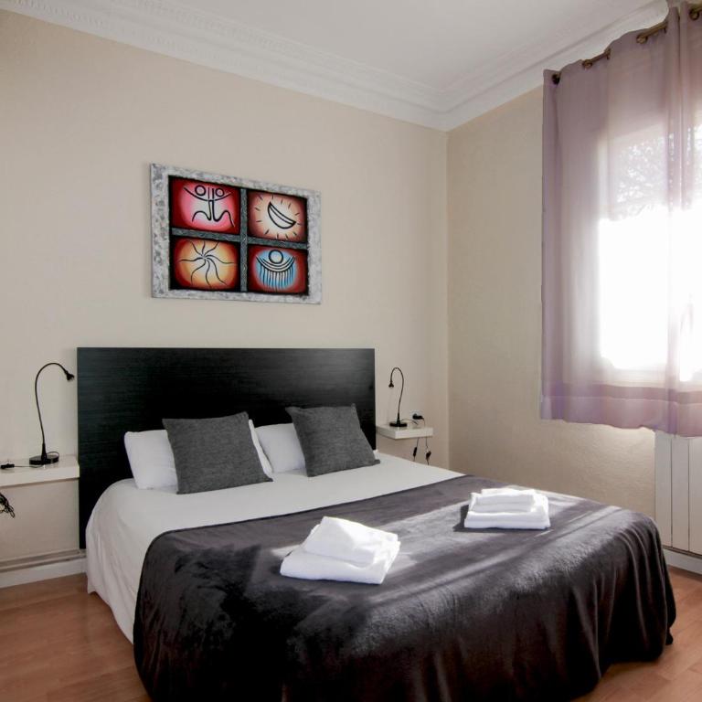 Classbedroom Barcelona Sagrera Apartment - Three-Bedroom Apartment - 5
