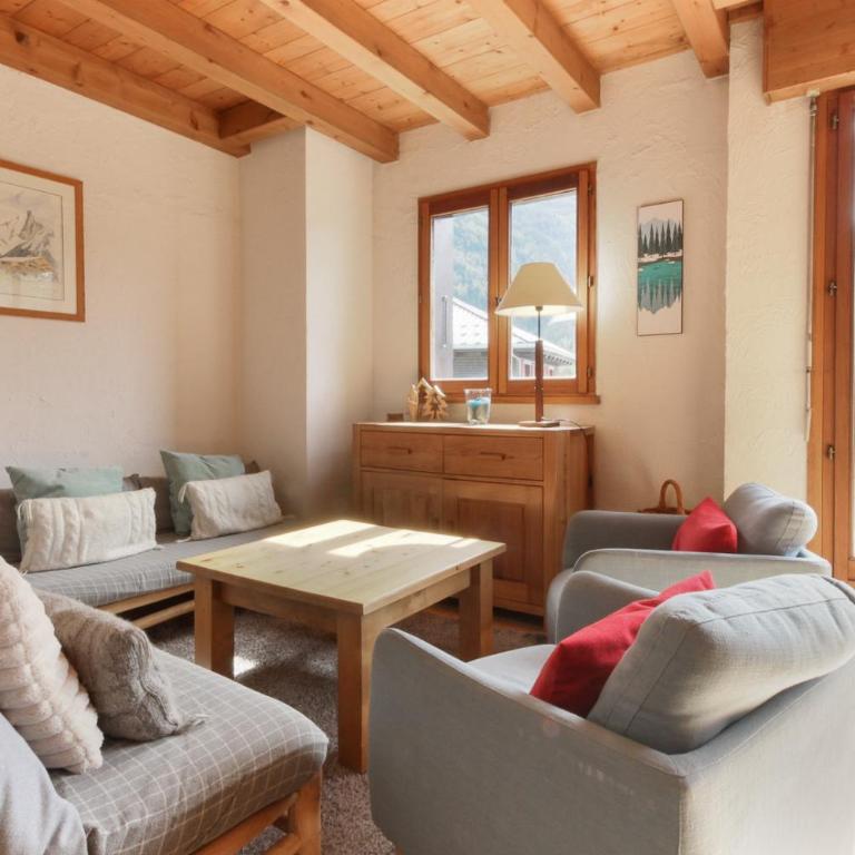 Le Chamouny- Family Apt - Central - Quiet - Hikeing & Rock Climbing Close by - Appartamento - 1