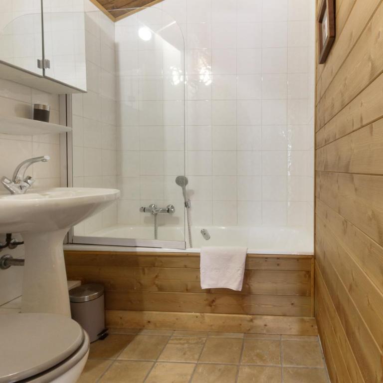 Le Chamouny- Family Apt - Central - Quiet - Hikeing & Rock Climbing Close by - Appartamento - 10