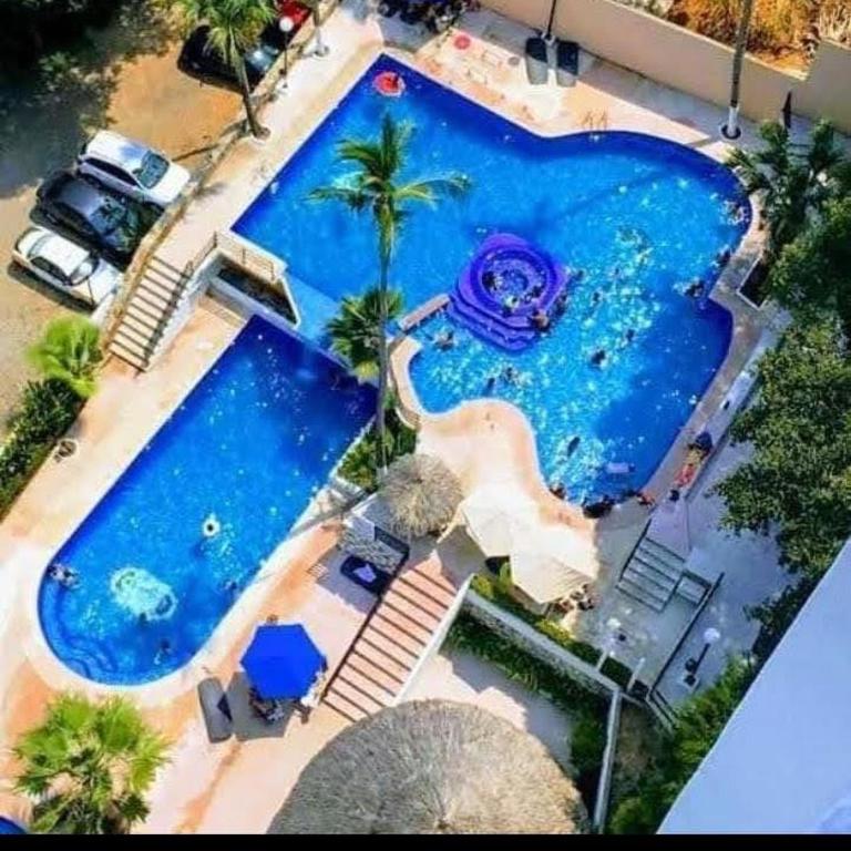 Vista a la isla - Apartamento de 2 dormitorios - 5