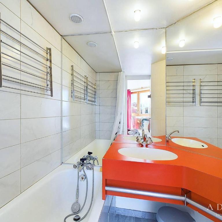 Charmant 2P avec Parking, Balcon, près des Pistes et Commerces à Montvalezan - FR-1-398-509 - Appartement (6 Adultes) - 4