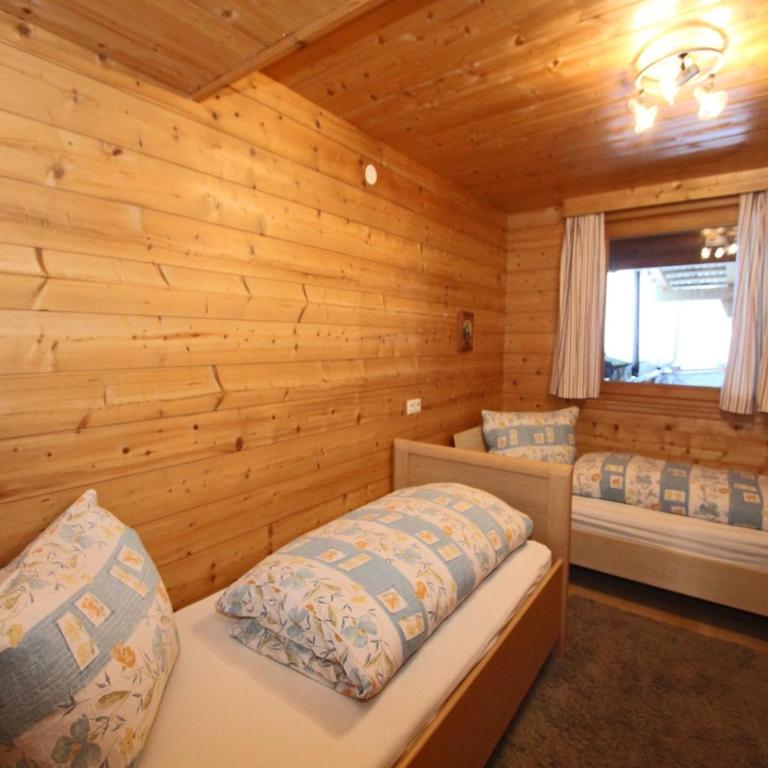 Apartment in Kaltenbach near Ski Lift - Three-Bedroom Apartment - 28