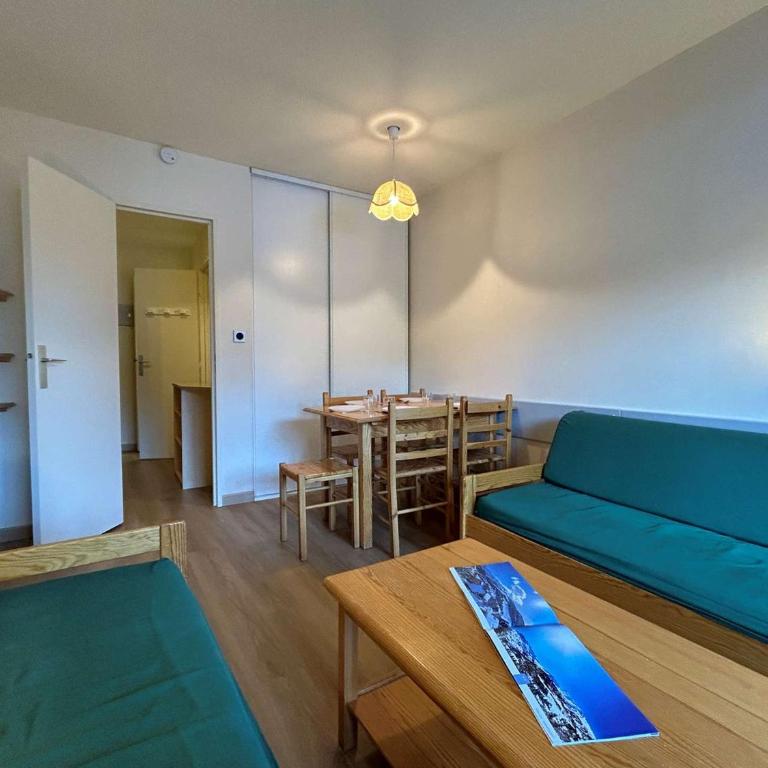 Appartement lumineux 2 pièces, parking gratuit, proche des pistes et commerces - 5 pers, SuperDévoluy - FR-1-525-211 - Apartment (5 Adults) - 6