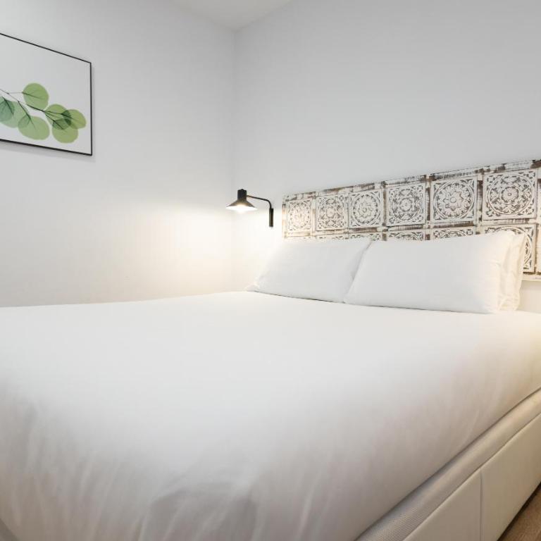 Stay U-nique Apartments Fabra i Puig - Two-Bedroom Apartment - 28