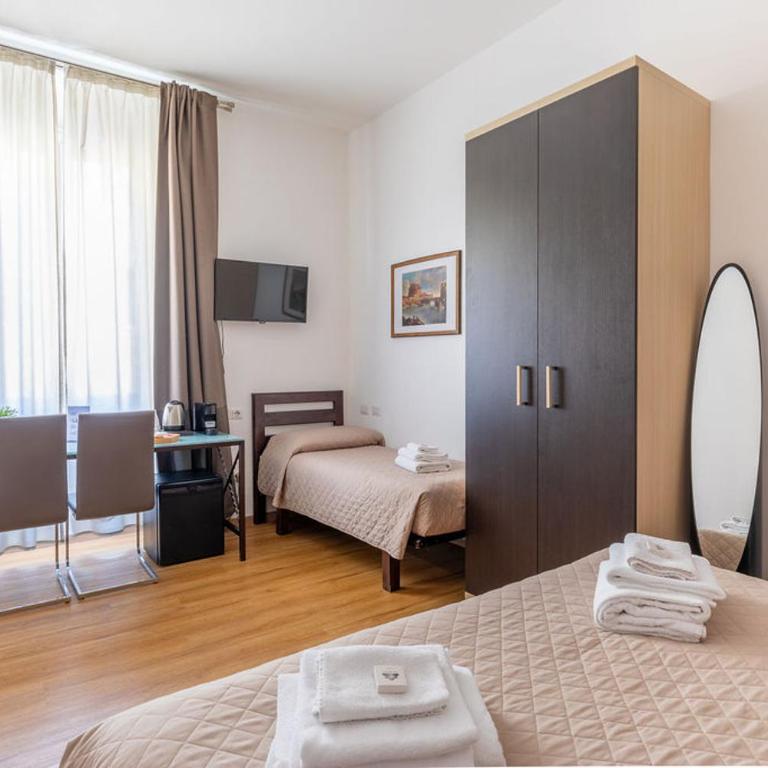 Castel Sant'Angelo Inn - Dreibettzimmer - 6