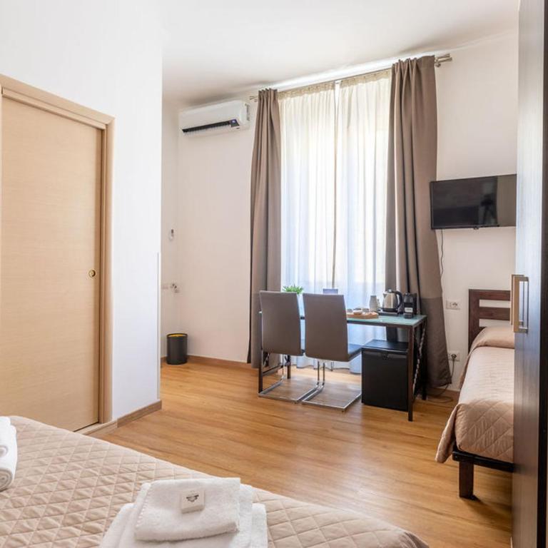 Castel Sant'Angelo Inn - Dreibettzimmer - 1