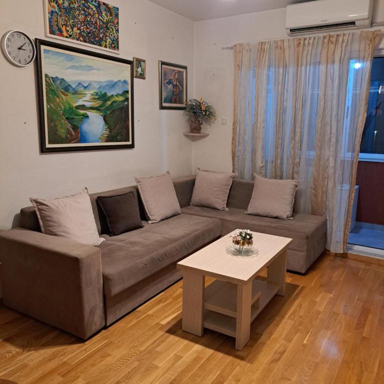 Sunrise apartment - Apartman sa 1 Spavaćom Sobom - 2
