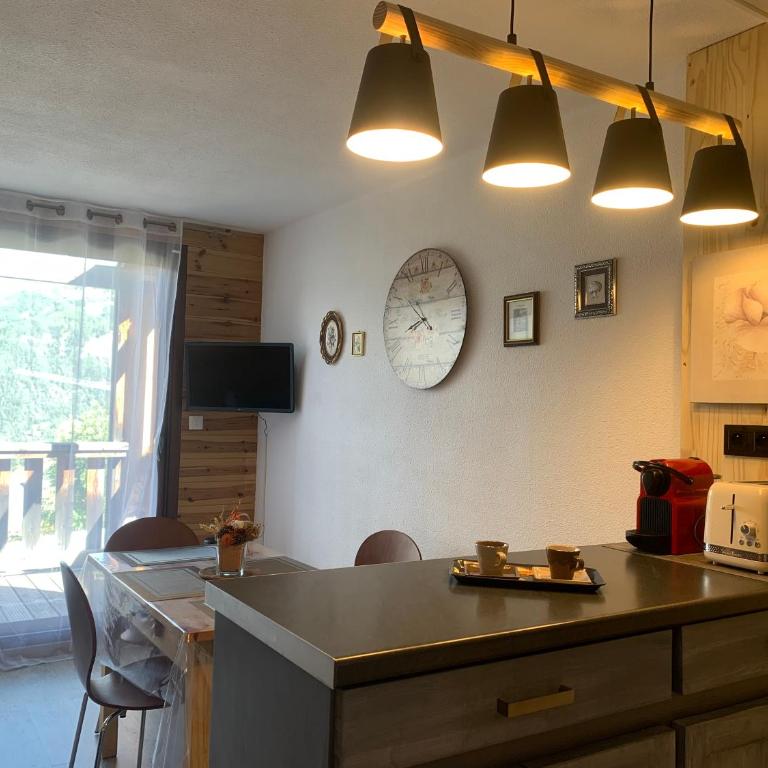 LaGodille Pra Loup 1500 - Studio Standard - 7