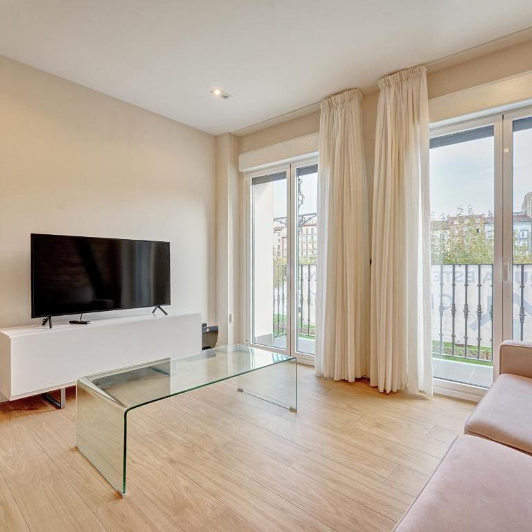 Edificio Joya by Clabao - Deluxe One-Bedroom Apartment - 1