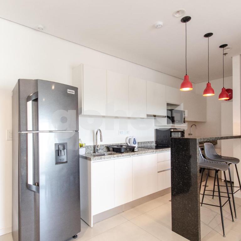 Modern apartment near Paseo La Galería - Apartment - 11