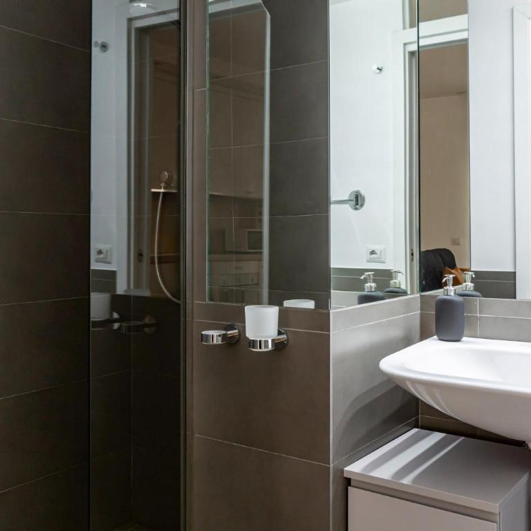 GuestHost - Florence Cozy Apartment with Small Terrace - Appartamento con 1 Camera da Letto - 12