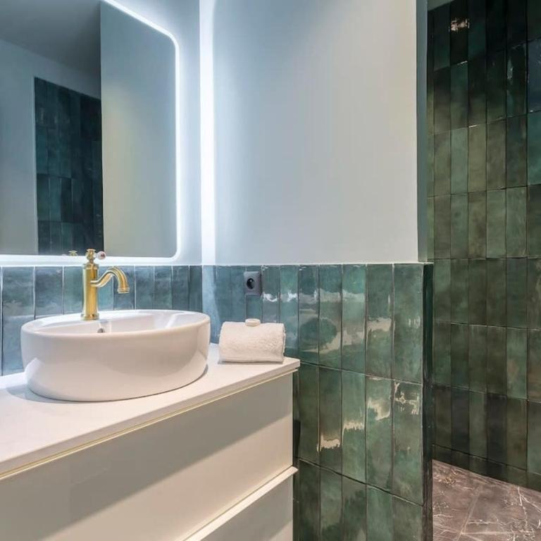 HAMAC Suites Suite St Antoine 2 CH Unique - Appartement - 28