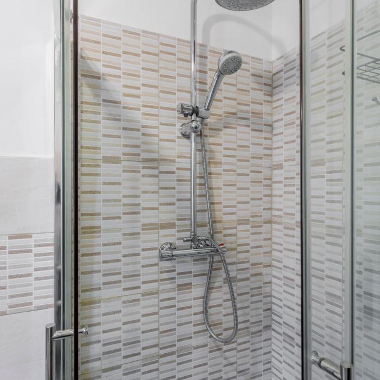 Casa Cristina bright and spacious Rome Apartment - Appartamento con 2 Camere da Letto - 22