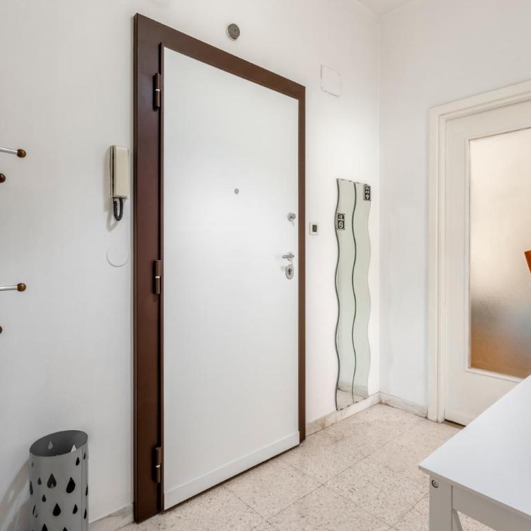 Casa Cristina bright and spacious Rome Apartment - Appartamento con 2 Camere da Letto - 27