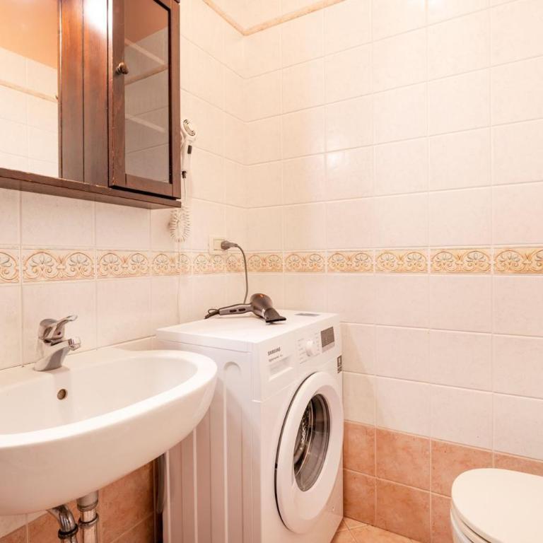 San Marco Canal View by Bricola Apartments - Two-Bedroom Apartment - 36