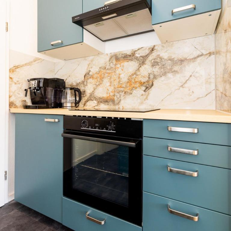 Gemütliche, moderne Ferienwohnung in Stadtnähe - Apartment mit 1 Schlafzimmer und Balkon - 10