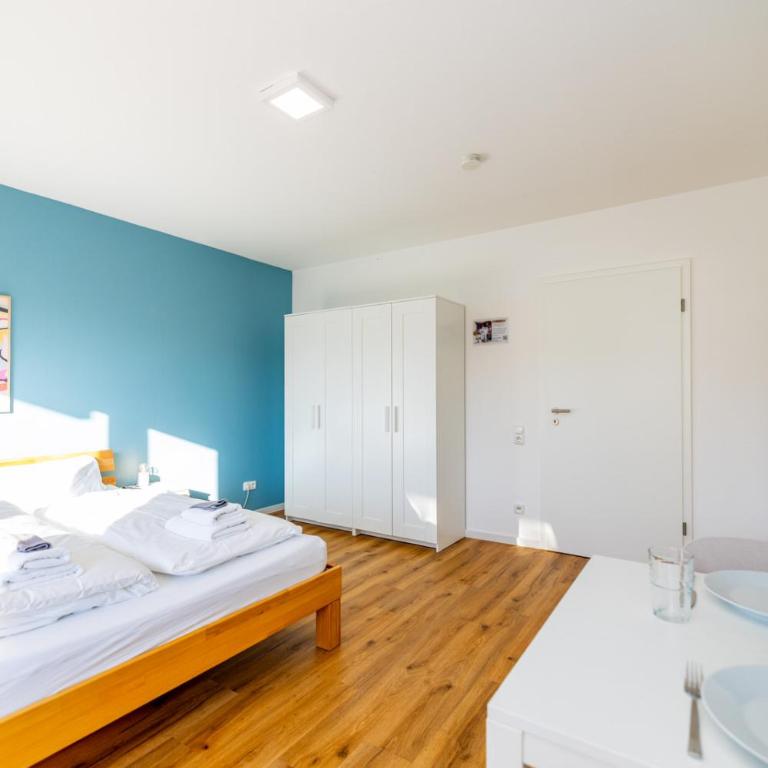 Gemütliche, moderne Ferienwohnung in Stadtnähe - Apartment mit 1 Schlafzimmer und Balkon - 16