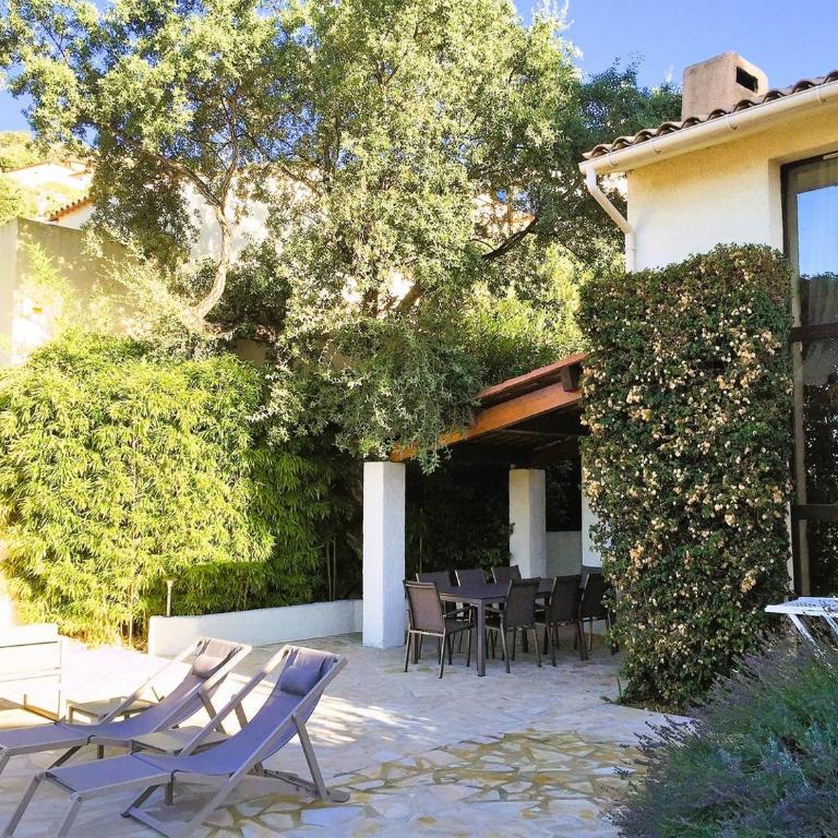 Les Medes pour 7 personnes sur le Domaine de Valcros, à La Londe-Les-Maures - Maison 3 Chambres - 1
