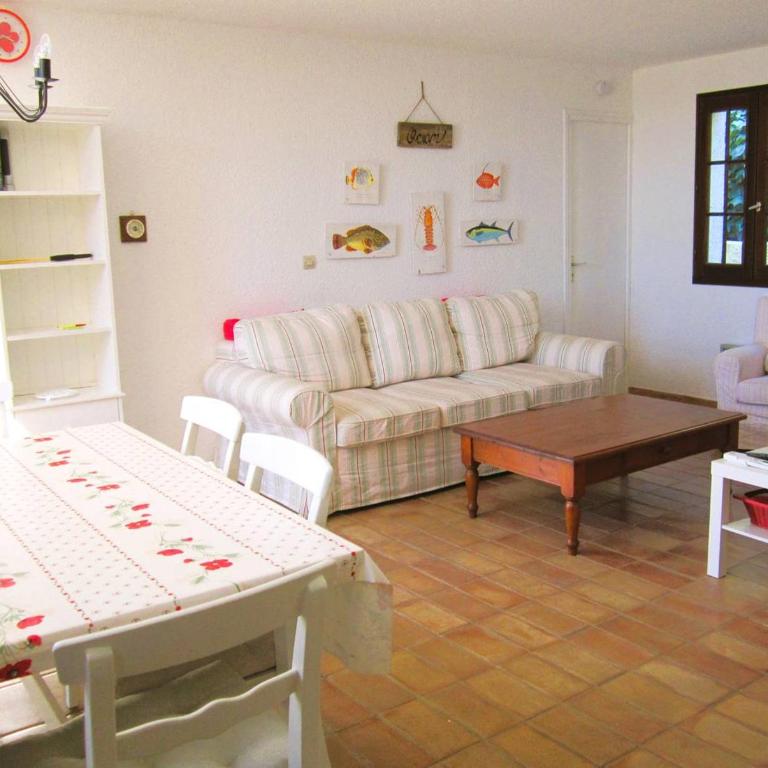 Les Medes pour 7 personnes sur le Domaine de Valcros, à La Londe-Les-Maures - Maison 3 Chambres - 7