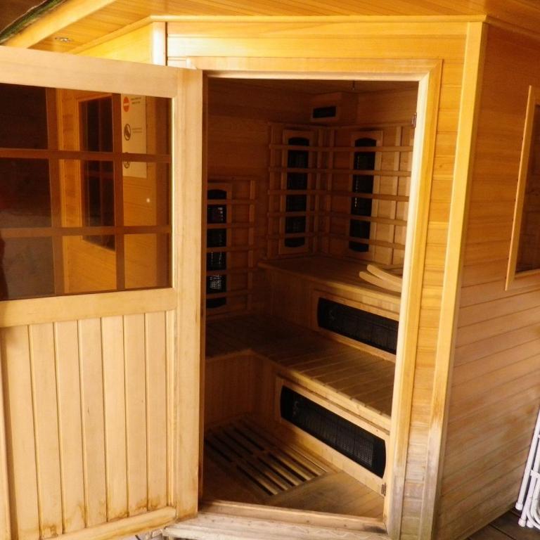 Chalet les Alpes - Le Sapey - Appartement 4 Chambres (12 Adultes) - 43