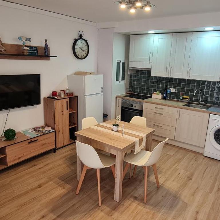 LuengiHouse - Espectacular apartamento con piscina - Apartamento de 1 dormitorio - 9