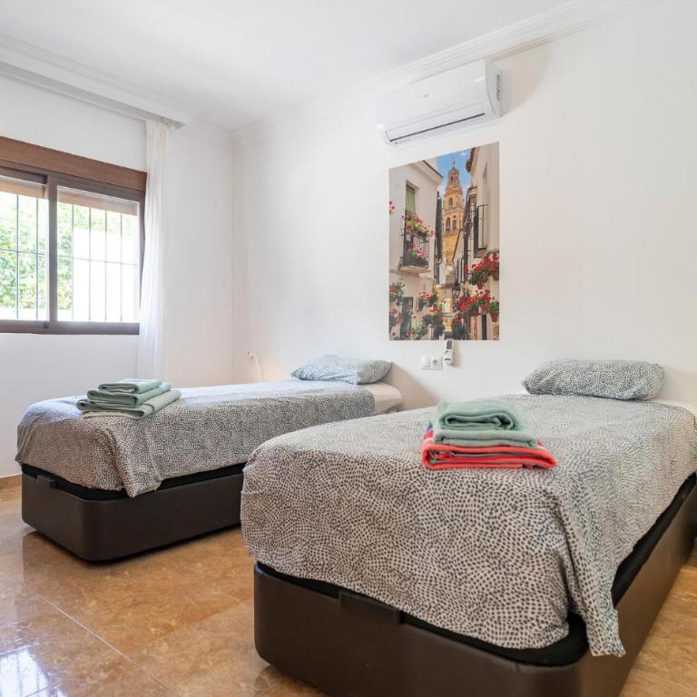Amazing Home In Benalmadena - Casa de vacaciones de 8 dormitorios - 9