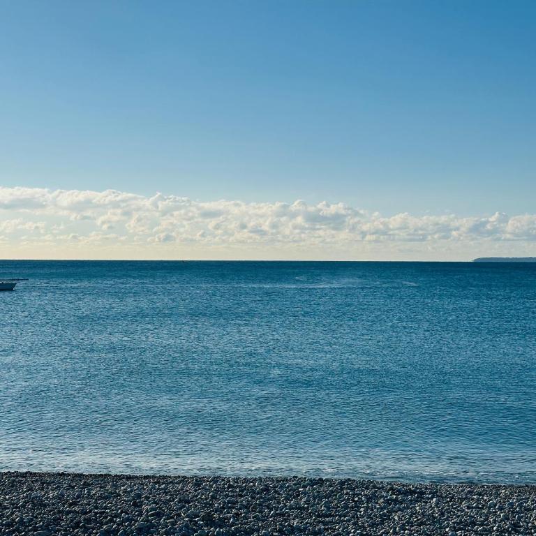 Side Ocean View Studio, 24H Check-In and Out, Air Conditioner, Close to Airport - Appartement 1 Chambre - 37