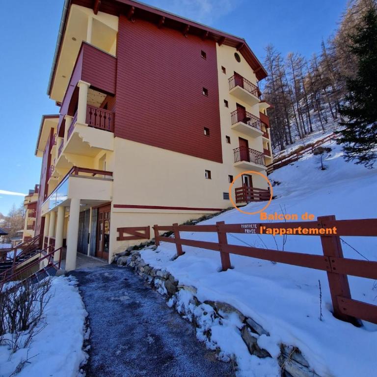 Centre Station - La Vallée Blanche 2 - La Foux - Two-Bedroom Apartment - 3