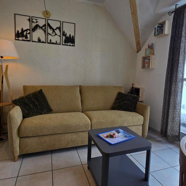 Cosy'PY - Monolocale con Vista Montagna - 2