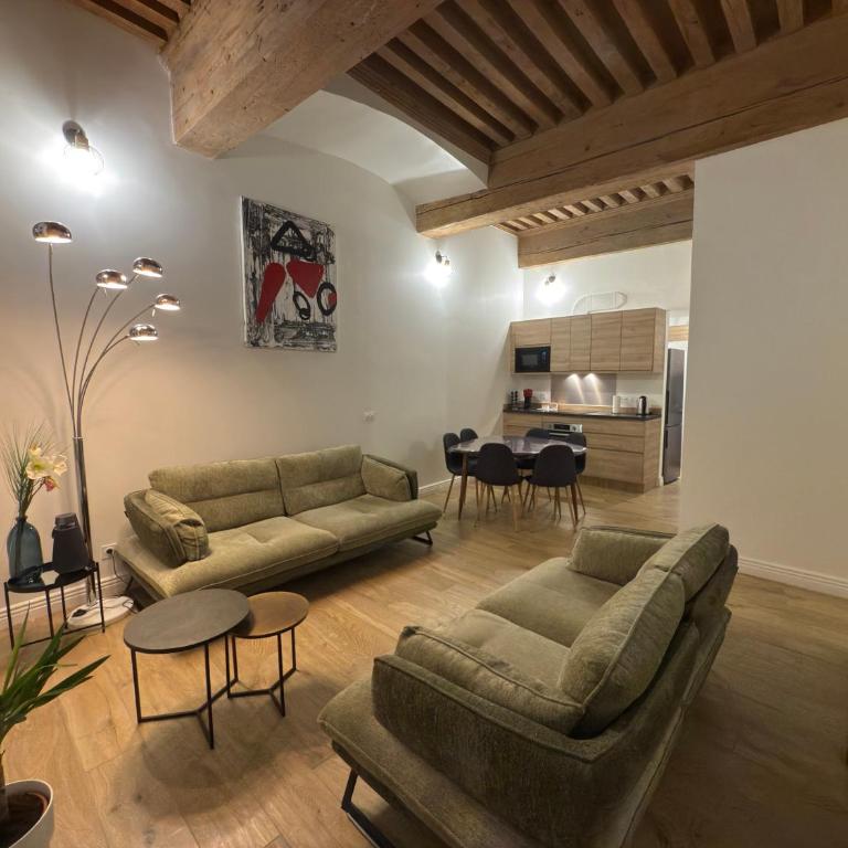 Presqu'ile Saint Nizier coeur de Lyon classé 4* - Three-Bedroom Apartment - 3