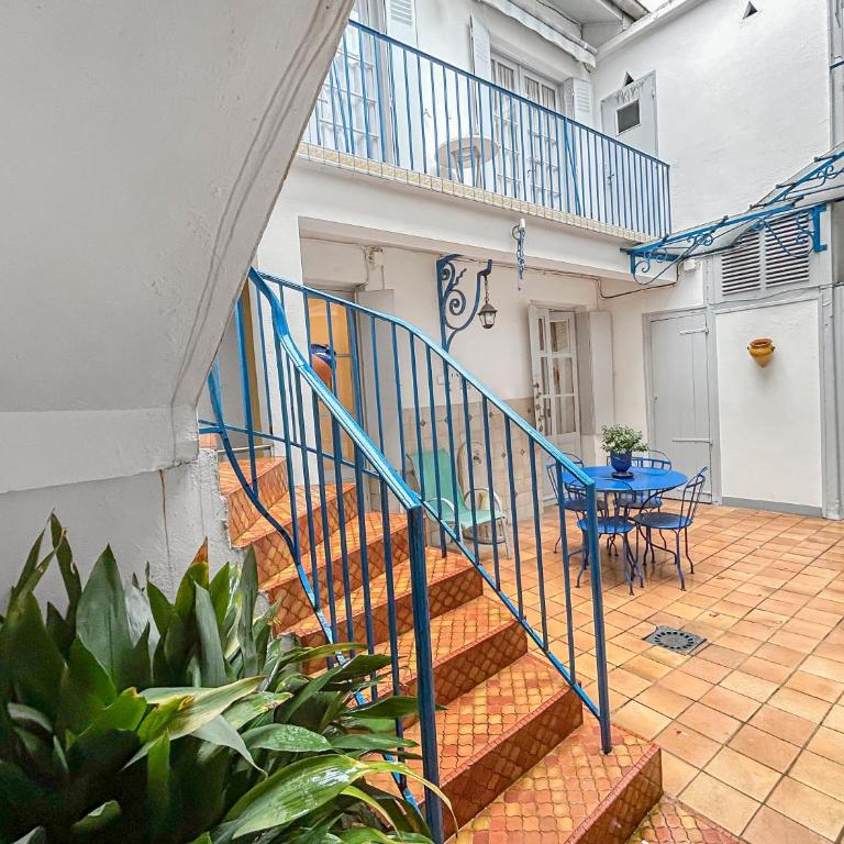 Maison rustique avec patio privé - Villa 2 Chambres - 35