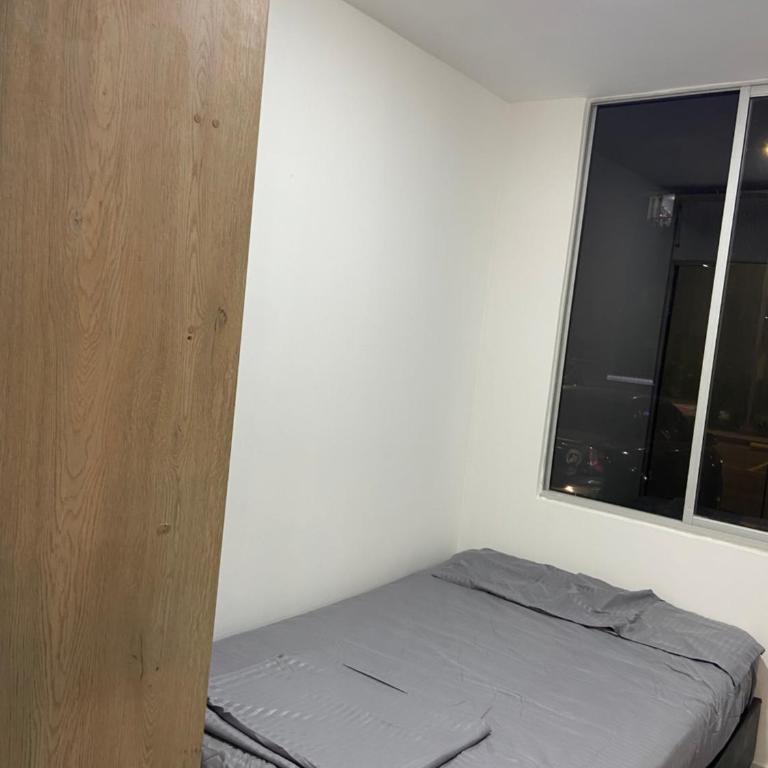 Nuevo Apartamento, piscina buena ubicado - Apartamento de 3 dormitorios - 6