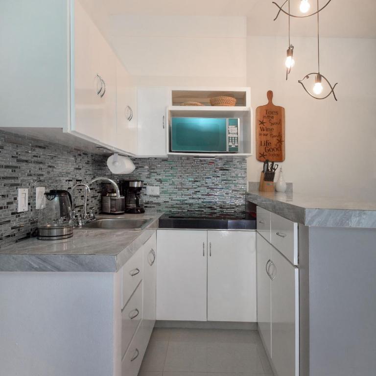 Pool, Near Marinas, Reefs, Family Fun, 2BR Condo, Main Level - Casa de 2 dormitorios - 33