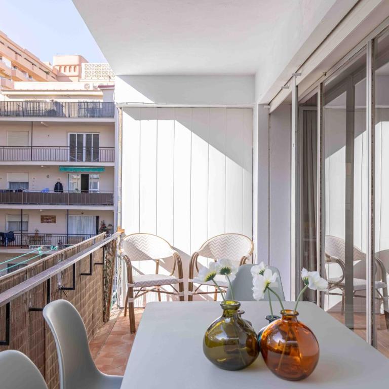 NEW BOLICHES APARTMENT 2nd Line Beach with Parking - One-Bedroom Apartment - 2