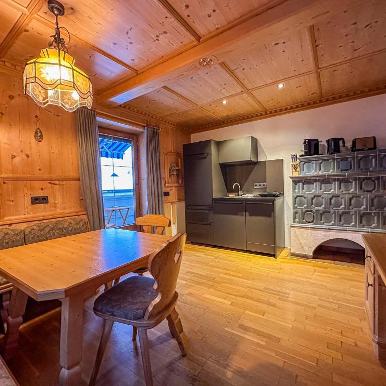 Luna Studios Zillertal - Apartment mit 3 Schlafzimmern und Bergblick - 13